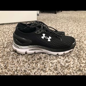 Men’s UA charged speed-performance Gemini